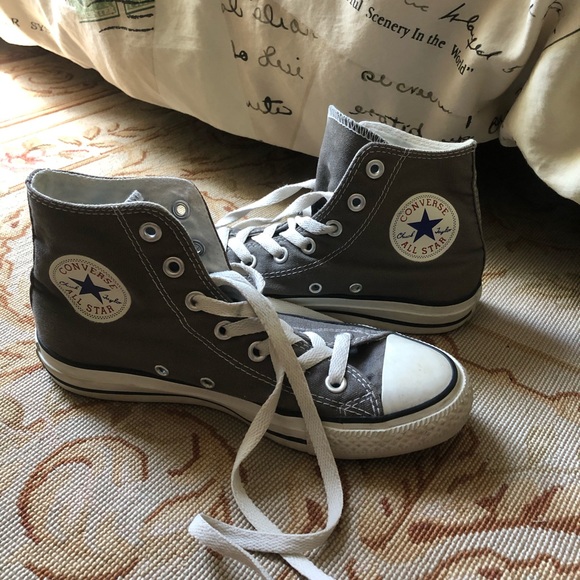 Converse Shoes - Grey Hightop Converse